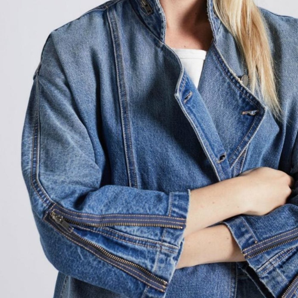 Current/Elliott Crosby Crop Zip Sleeve Denim Chore Jacket Asym Front Sz 2 medium